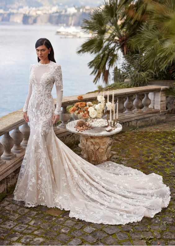 Long Sleeves Beaded Lace Tulle Keyhole Back Elegant Wedding Dress